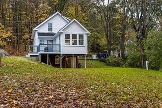 92 Washington St in Groveland, MA - Building Photo - Building Photo