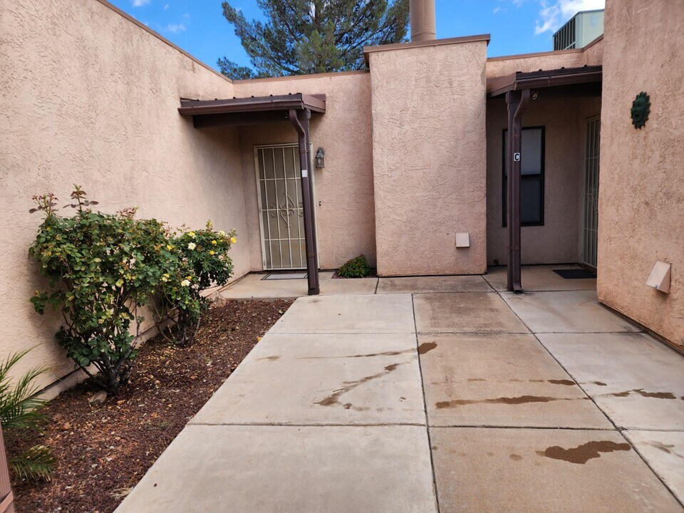 4135 Calle Barona in Sierra Vista, AZ - Building Photo