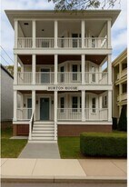65 Burton St in Bristol, RI - Building Photo