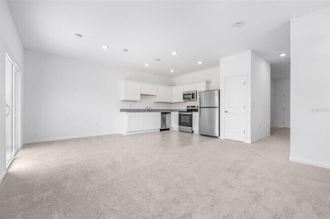 3265 Vesara Dr in Davenport, FL - Building Photo - Building Photo