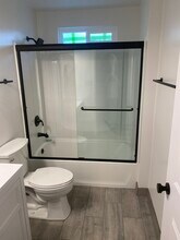 17622 Hayes Ave in Lake Elsinore, CA - Foto de edificio - Building Photo