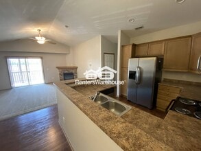 2000 Meadow Ct in Des Moines, IA - Foto de edificio - Building Photo