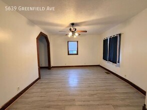 5639 Greenfield Ave in Indianapolis, IN - Building Photo - Building Photo