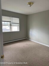 130-130 Mortimer St in Dunmore, PA - Building Photo - Building Photo