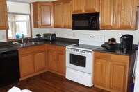 2116 Walnut St photo'