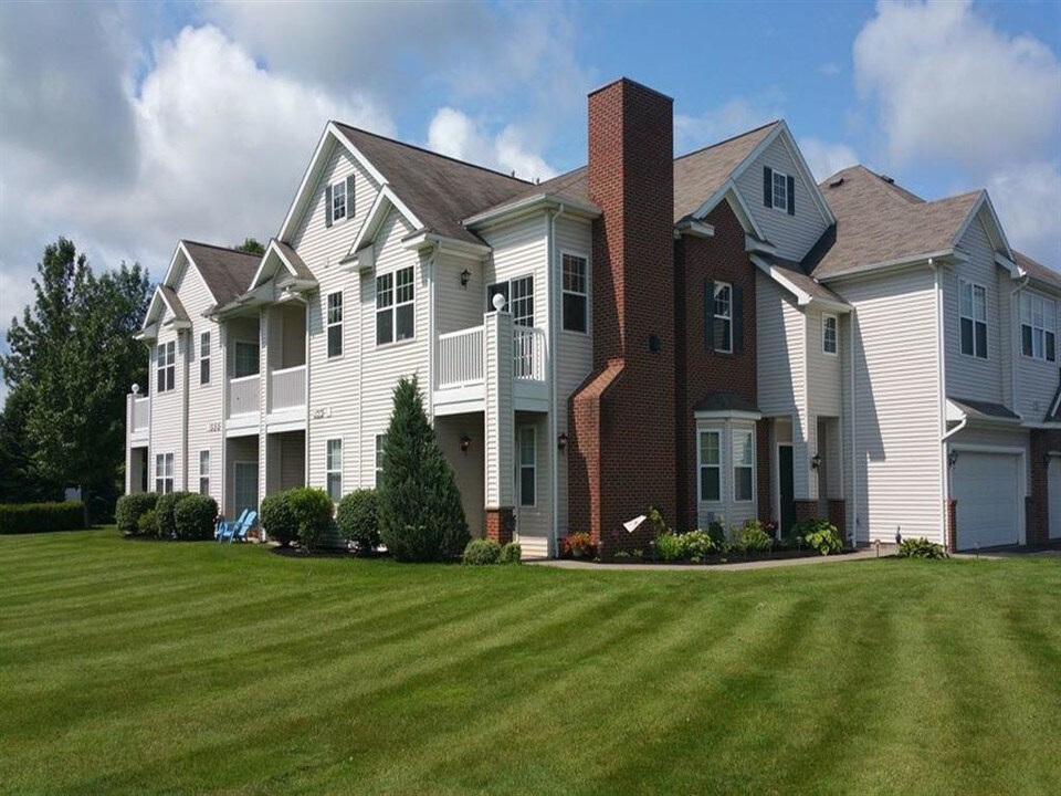 Webster Green Apartment Homes Photo