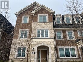 3045 George Savage Ave in Oakville, ON - Building Photo