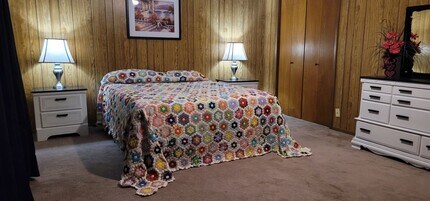 609 1/2 W. Burney St in Madill, OK - Foto de edificio - Building Photo