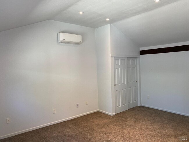 property at 1644 Hillview Pl