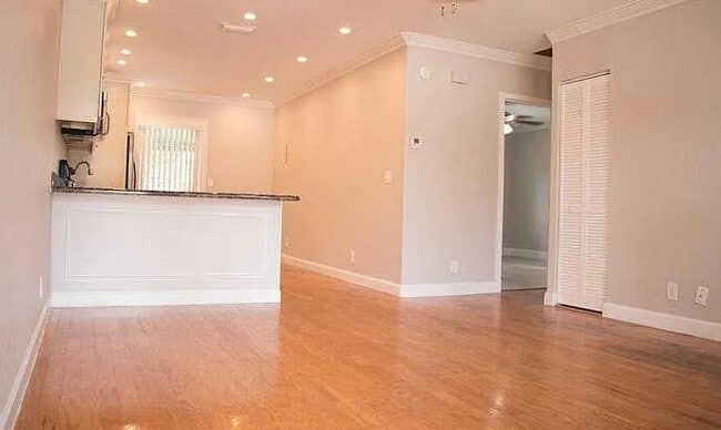 property at 116 NW 4th Ave