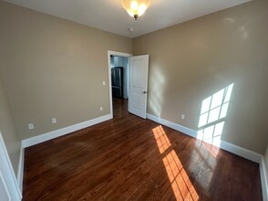 4 Langley Rd, Unit 2 in Boston, MA - Building Photo - Building Photo