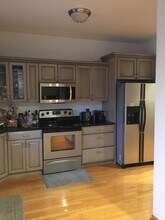 9207 Gerritsen Ave in Brookfield, IL - Building Photo - Building Photo