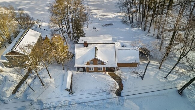 27 Lower Dam Way in Dunstable, MA - Building Photo - Building Photo