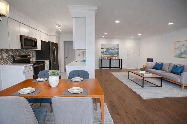 1143 6th St in Santa Monica, CA - Building Photo - Building Photo