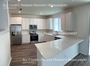 2919 Lucille Ln in Middleburg, FL - Building Photo - Building Photo