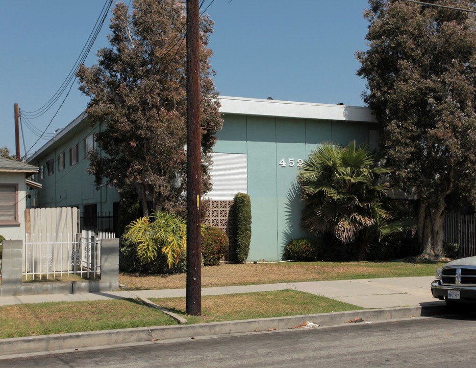 452 Edgewood St in Inglewood, CA - Building Photo