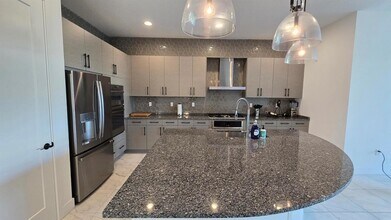 8489 Apple Falls Ln in Boca Raton, FL - Building Photo - Building Photo