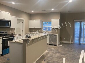 2600 W Colton Ave in Ozark, MO - Building Photo - Building Photo