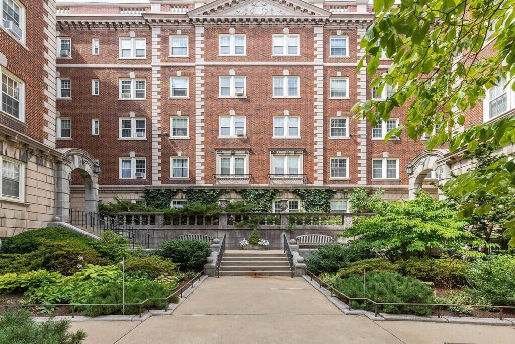 3 Arlington St in Cambridge, MA - Building Photo