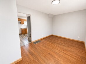 378 Hawkes Ave in Columbus, OH - Foto de edificio - Building Photo