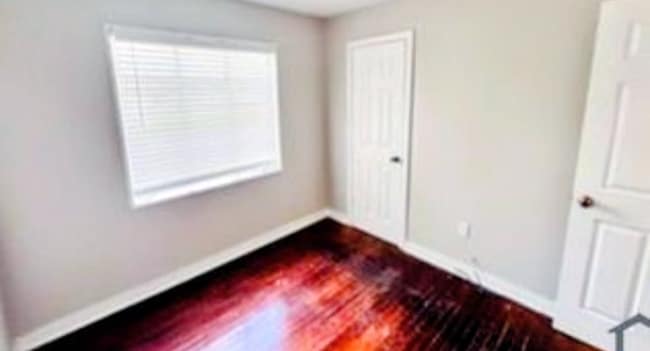 1311 Fernwood Dr in Jackson, MS - Building Photo - Building Photo