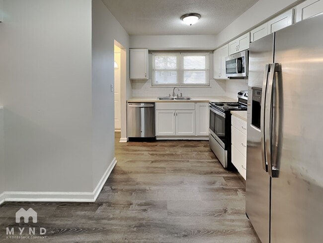 5126 Botsford Dr in Columbus, OH - Building Photo - Building Photo