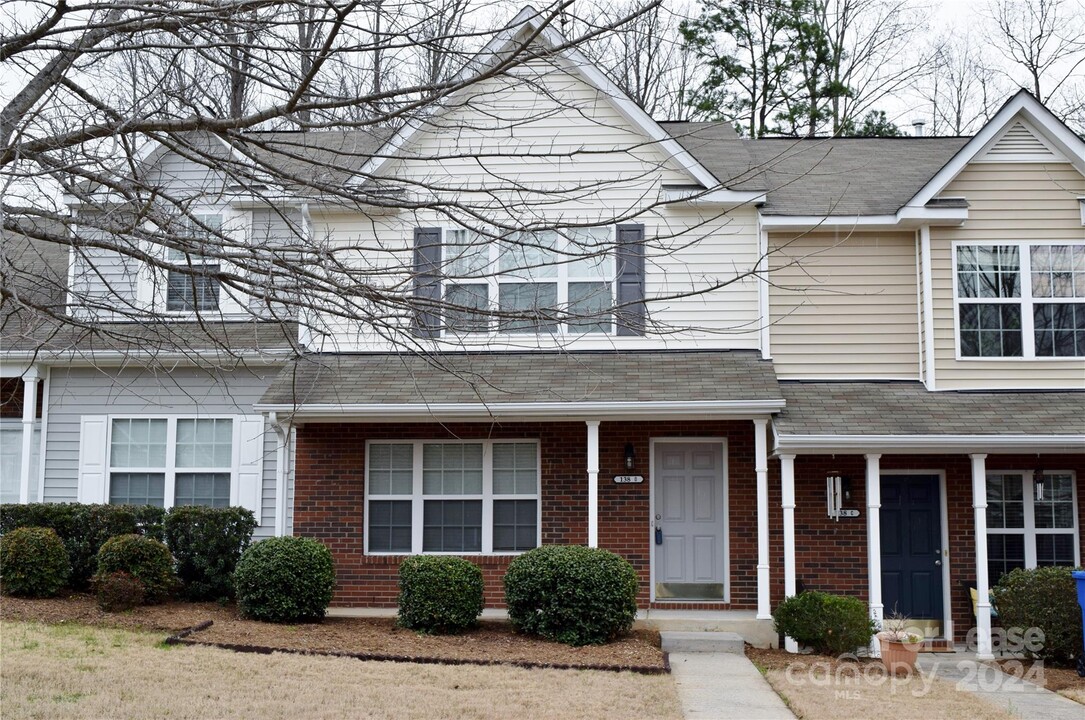 138 Limerick Rd in Mooresville, NC - Building Photo