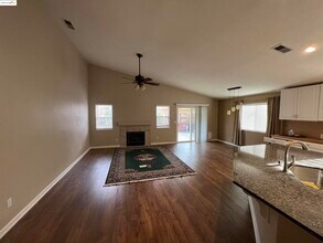 1511 Coventry Dr in Oakley, CA - Building Photo - Building Photo