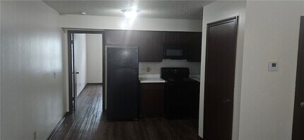 635 Whitham Ave, Unit 6 in Fayetteville, AR - Building Photo - Building Photo