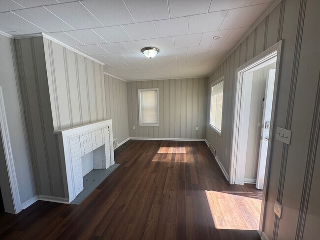 9611 Dunlap Ave in Cleveland, OH - Building Photo - Building Photo