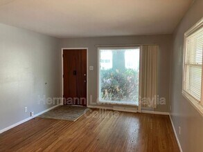 10442 Renfrew Dr in St. Louis, MO - Building Photo - Building Photo