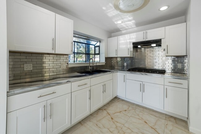 property at 3203 Golden Willow Dr