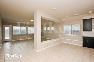 11913 Rustling Oaks Dr in Crowley, TX - Building Photo - Building Photo