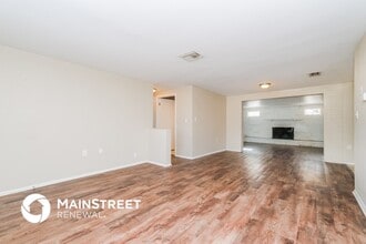 1050 Normandy Blvd in Holiday, FL - Building Photo - Building Photo