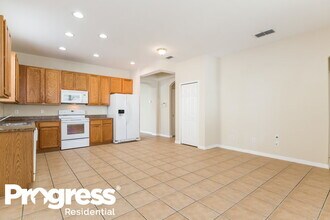 14018 Mailer Blvd in Orlando, FL - Building Photo - Building Photo