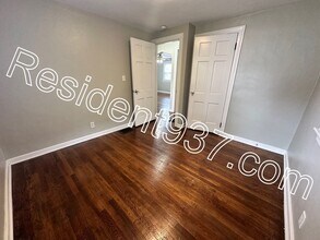 1308 Southlyn Dr in Dayton, OH - Building Photo - Building Photo