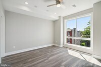 2429 N 3rd St photo'