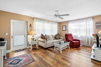 329 Markham O in Deerfield Beach, FL - Building Photo - Building Photo