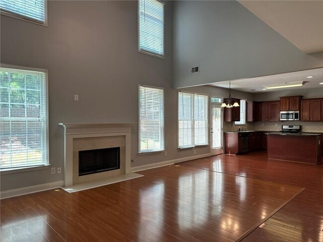 669 Maple Grove Way in Marietta, GA - Building Photo - Building Photo