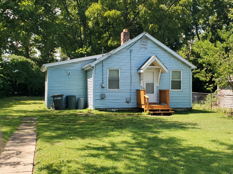 2721 Pasteur Ave in Overland, MO - Building Photo
