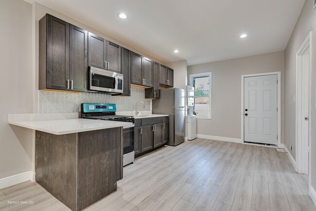 8846 S Buffalo Ave in Chicago, IL - Building Photo - Building Photo