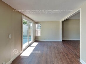 6952 Donna Ave in Los Angeles, CA - Foto de edificio - Building Photo