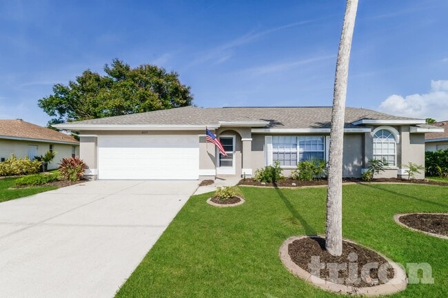 property at 6835 67th St Cir E