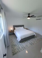 2823 Polk St in Hollywood, FL - Building Photo