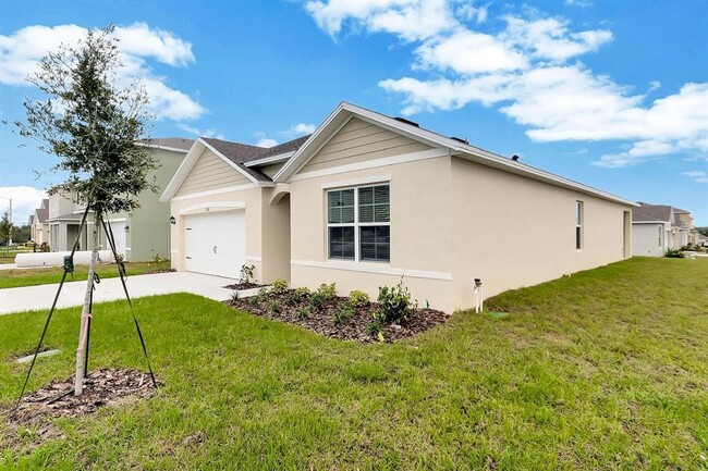 1759 Buckeye Rd in Davenport, FL - Foto de edificio - Building Photo