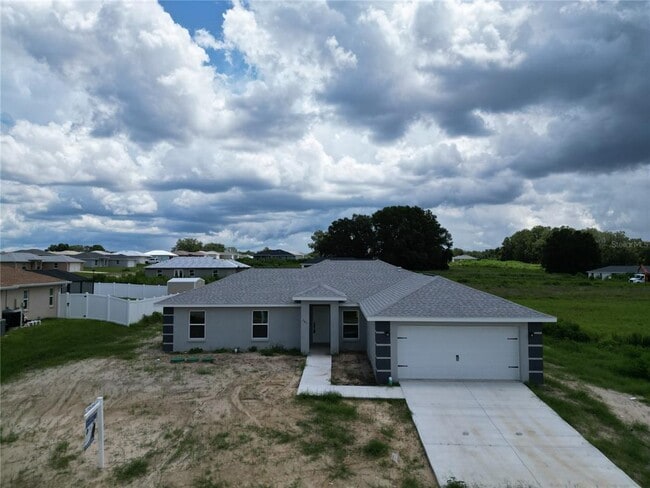 property at 107 N Buchannon Terrace