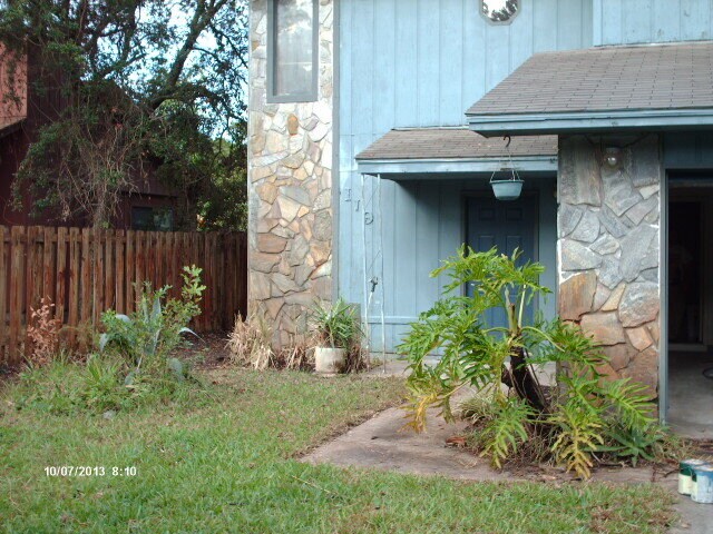 119 Post Oak Pl in Shalimar, FL - Building Photo