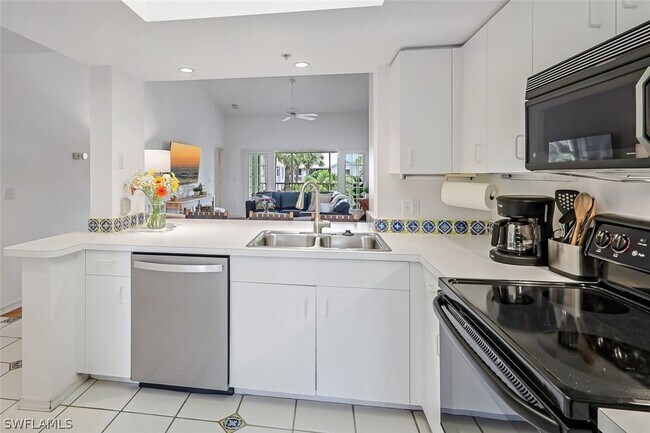 property at 433 2nd St S