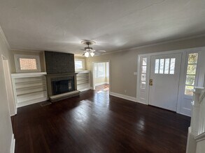 1644 McFarland Rd in Pittsburgh, PA - Building Photo - Building Photo