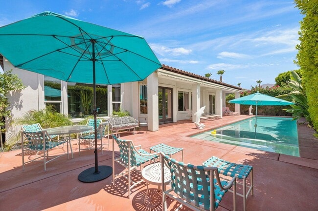 property at 61185 Soaptree Dr